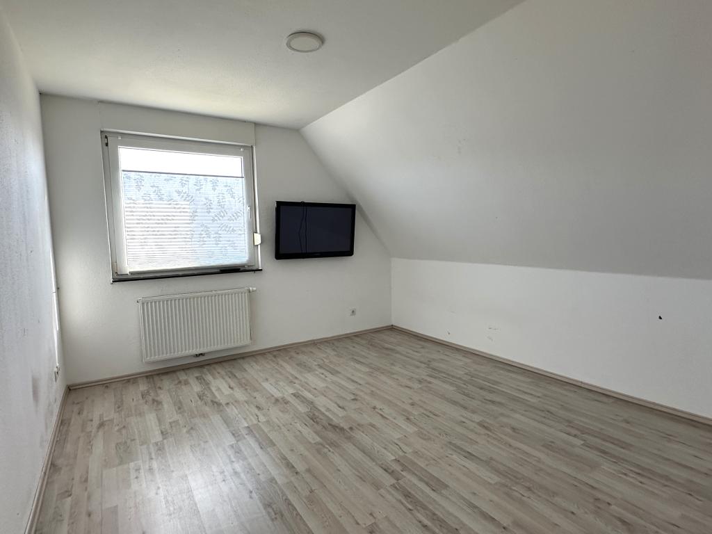Schlafzimmer 2 DG