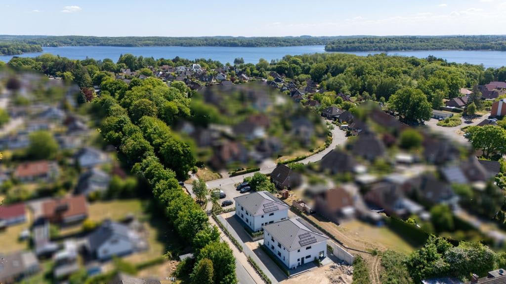 Luftbild mit Blick zum Kellersee