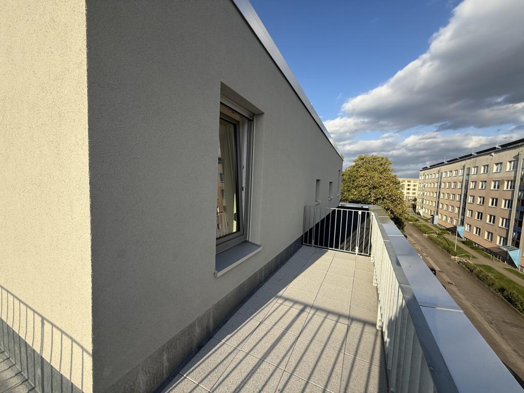 Lichtdurchflutetes Penthouse mit Sonnenterrasse und stilvollem Neubauflair - Photo 5