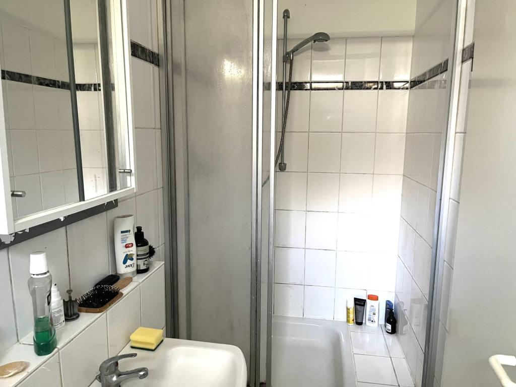 Tageslichtduschbad