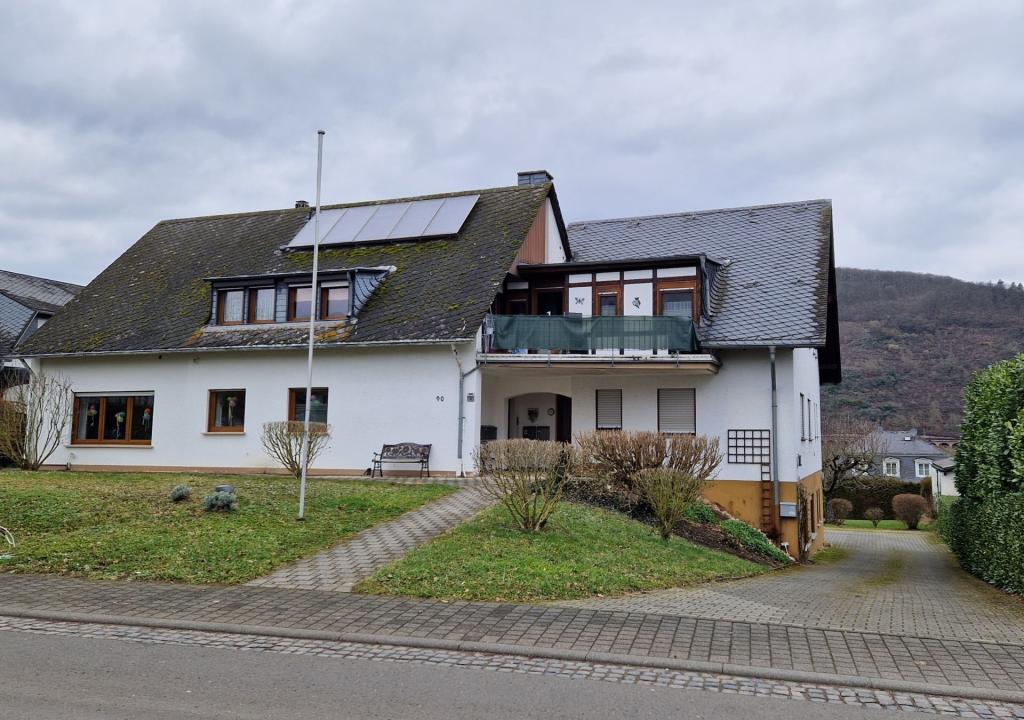 Frontansicht.jpg