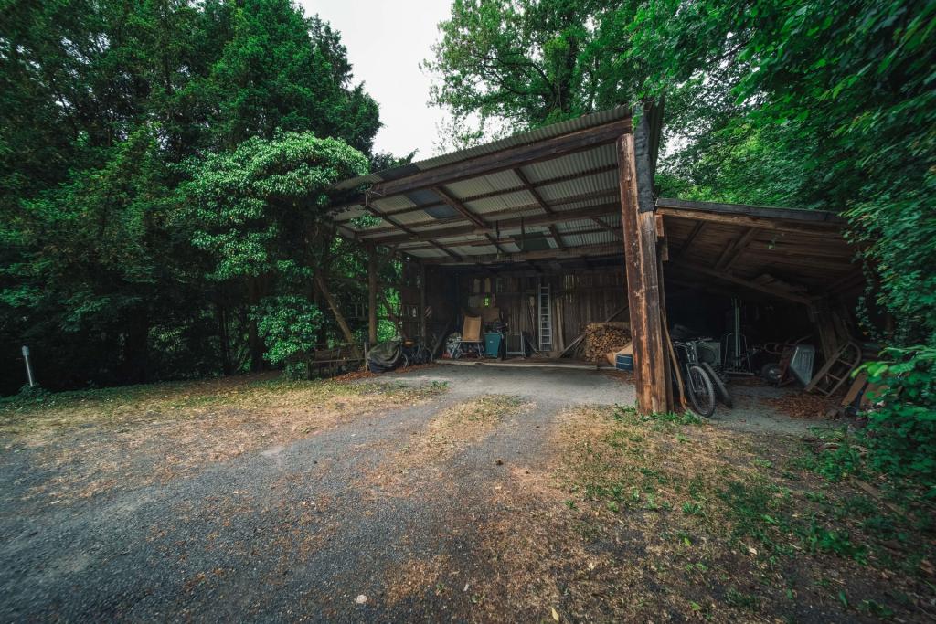 Carport