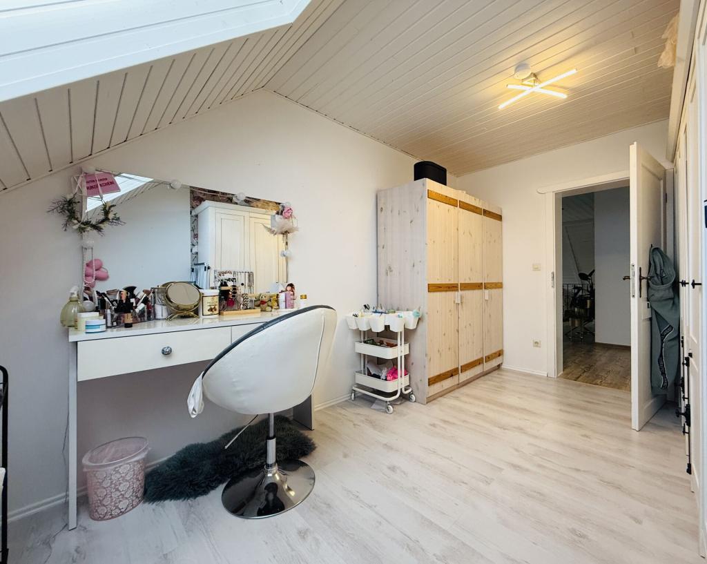 Ankleidezimmer/ Kinderzimmer OG