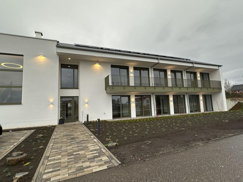 Angenehmes und ruhiges Wohnen mit Komfort und Service in einer Wohngemeinschaft in Kalenborn - Photo 2