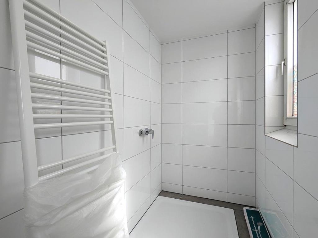 Zwei-Zimmer-Mietwohnung mitten im Kurstadtzentrum! - Photo 4