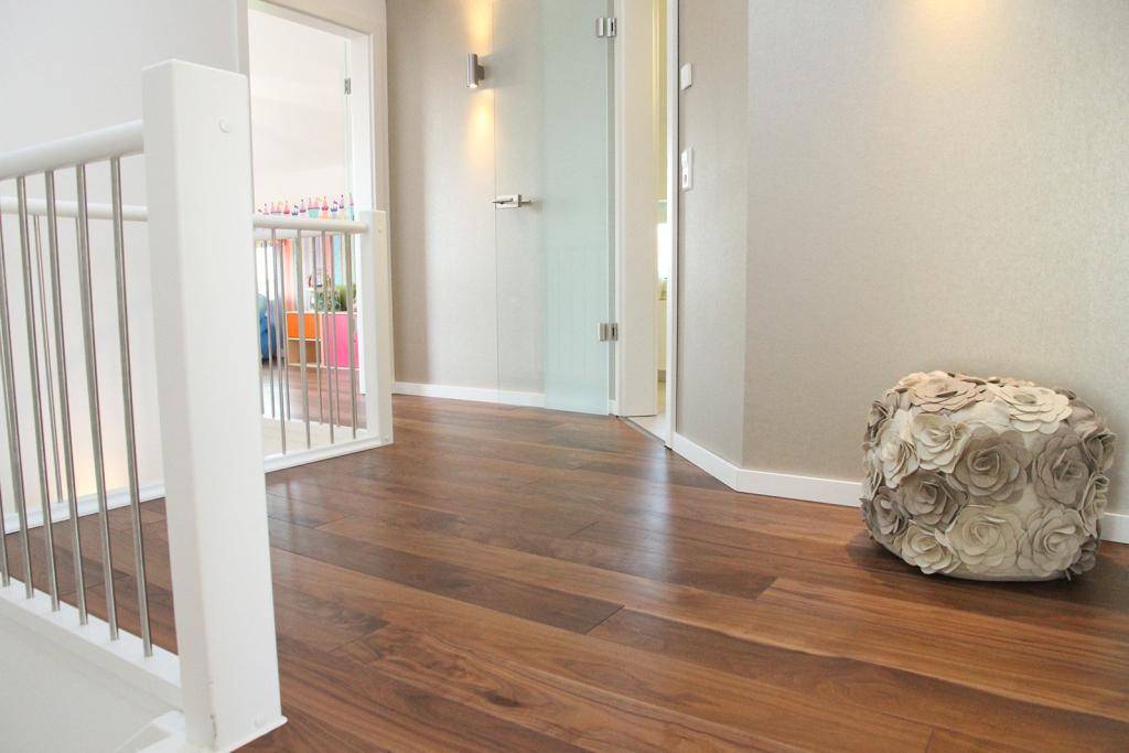 Aufgang in das geräumige Obergeschoss