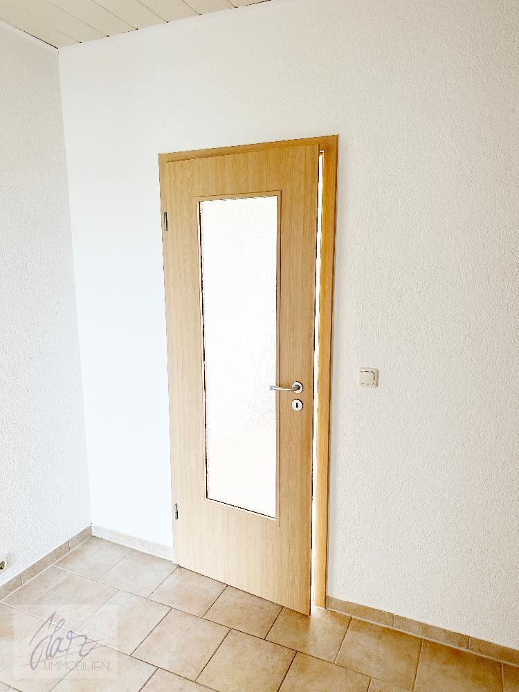 Flur mit Blick Richtung Küche