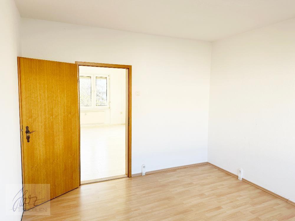 *** IHR NEUES ZUHAUSE WARTET – 3-RAUM-WOHNUNG IN ZEITHAIN MIT RENOVIERUNGSVORTEIL ZUR MIETE! *** - Photo 5