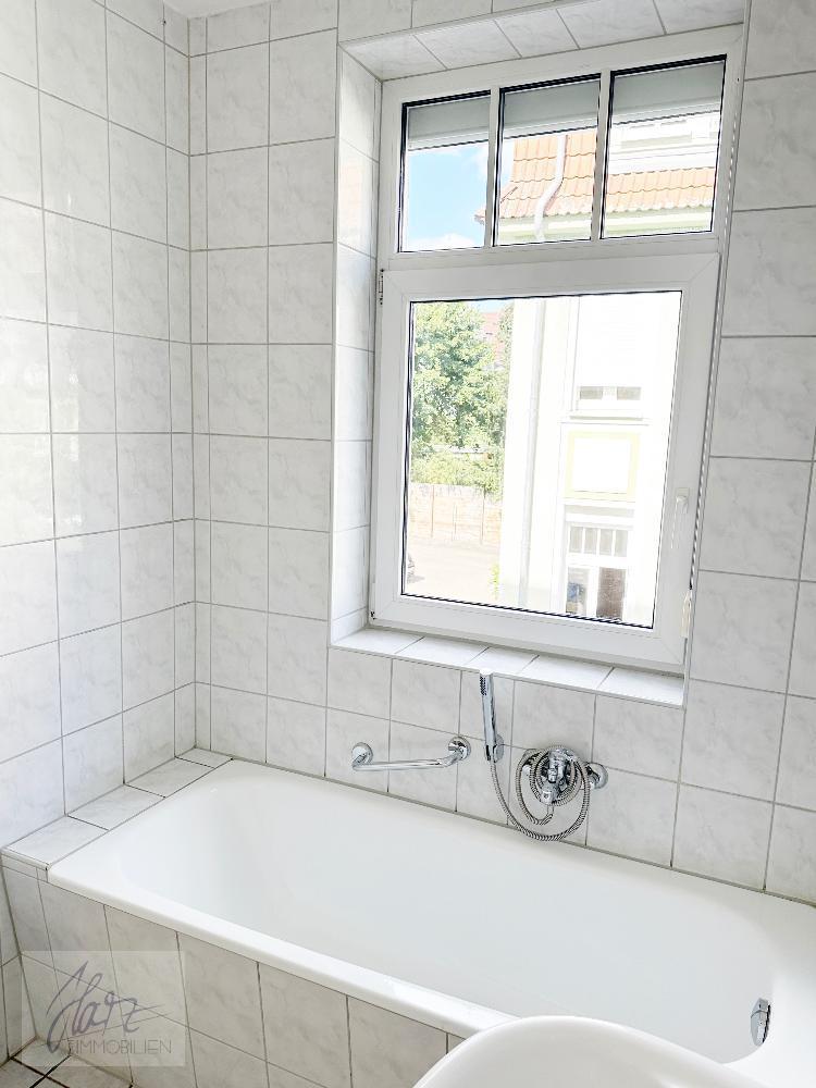 ***EINZIEHEN, WOHLFÜHLEN & ZU HAUSE SEIN*** – 2,5-Zimmer-Wohnung mit großem Balkon im Zentrum von Riesa - Photo 4