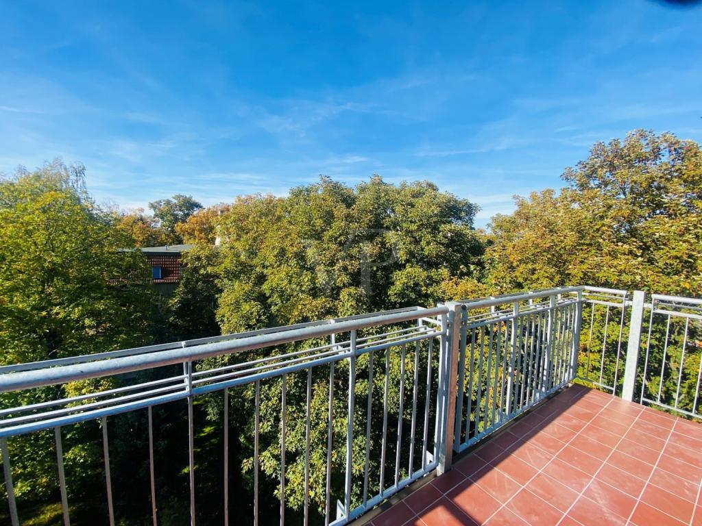 Ausblick in die begrünten Innenhöfe