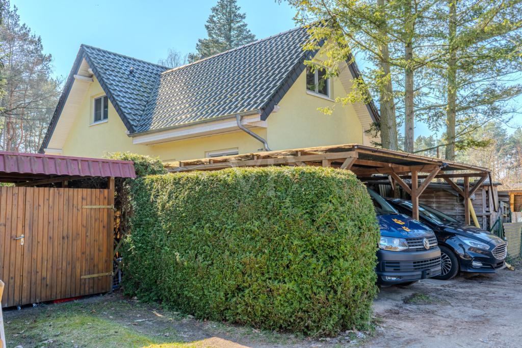Carport