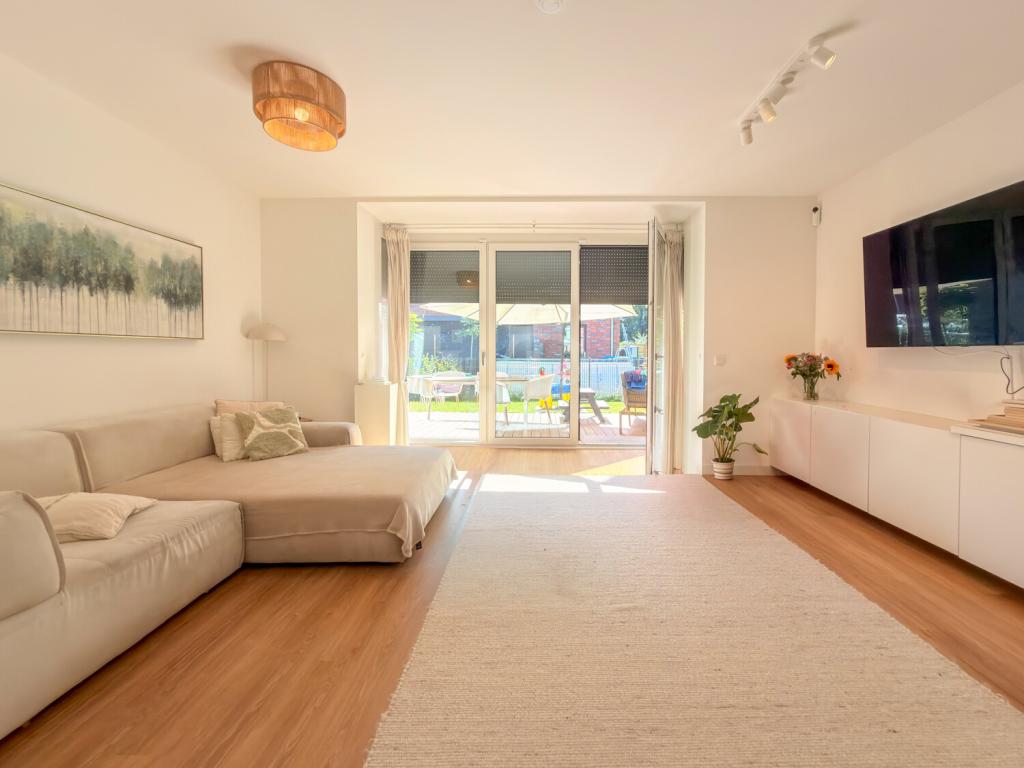 Hochwertige 4-Zimmer Doppelhaushälfte mit exklusiver Ausstattung und eigenem Garten - Jetzt mieten ! - Photo 2