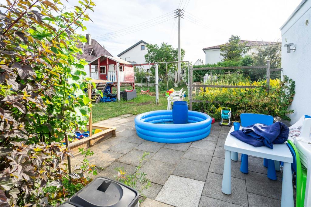 Kernsanierte Erdgeschosswohnung in ruhiger Lage - Photo 5