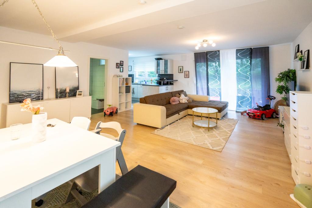 3-Zimmer-Wohnung mit Terrasse – modern, gepflegt und zentral gelegen - Foto 1