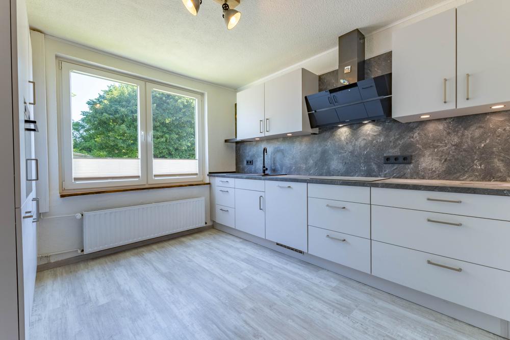 Teilmodernisiertes Einfamilienhaus in Norddeich zu vermieten - Photo 5