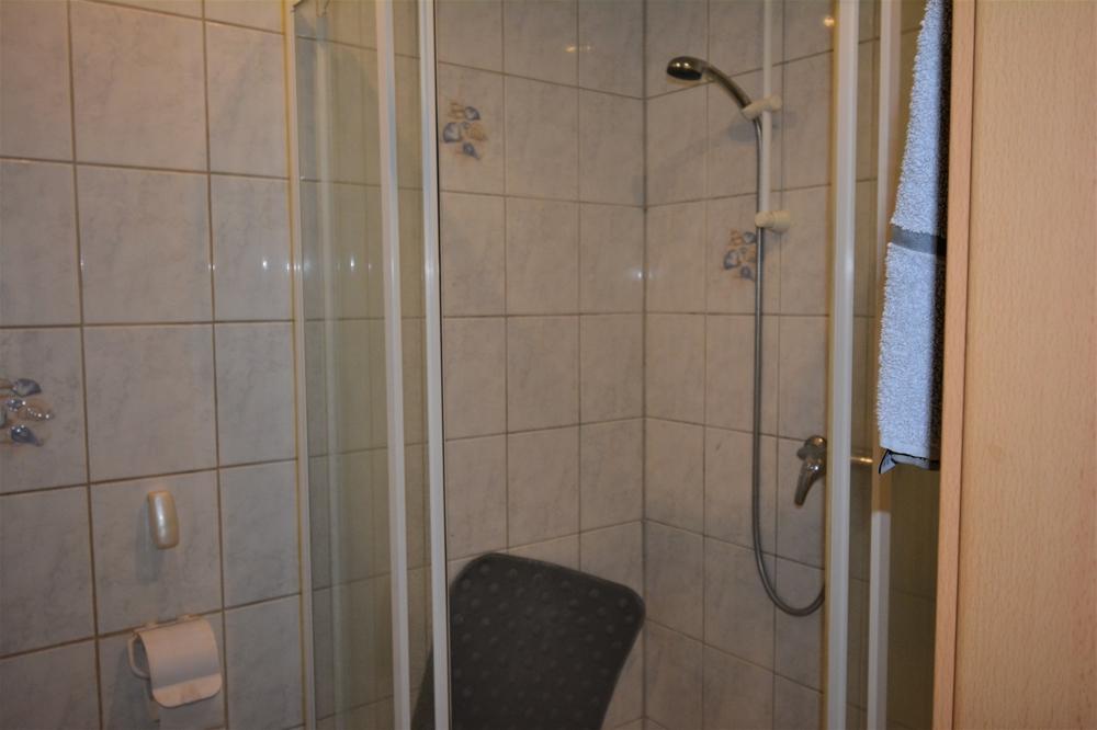 Hausnummer 31 - 2. OG - Dusche