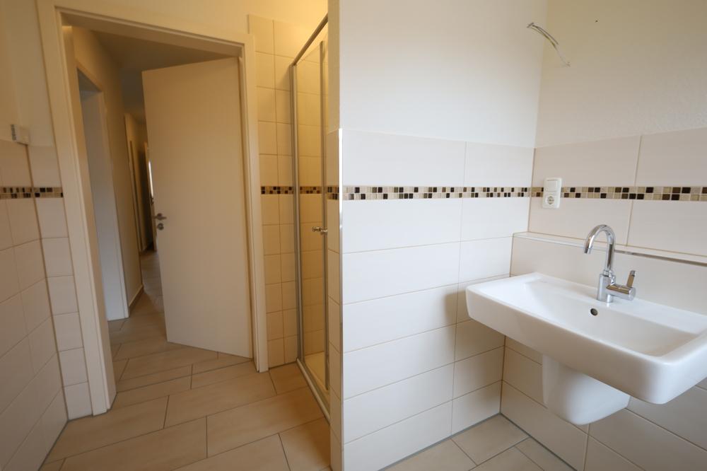 Wohnung 3 - Badezimmer