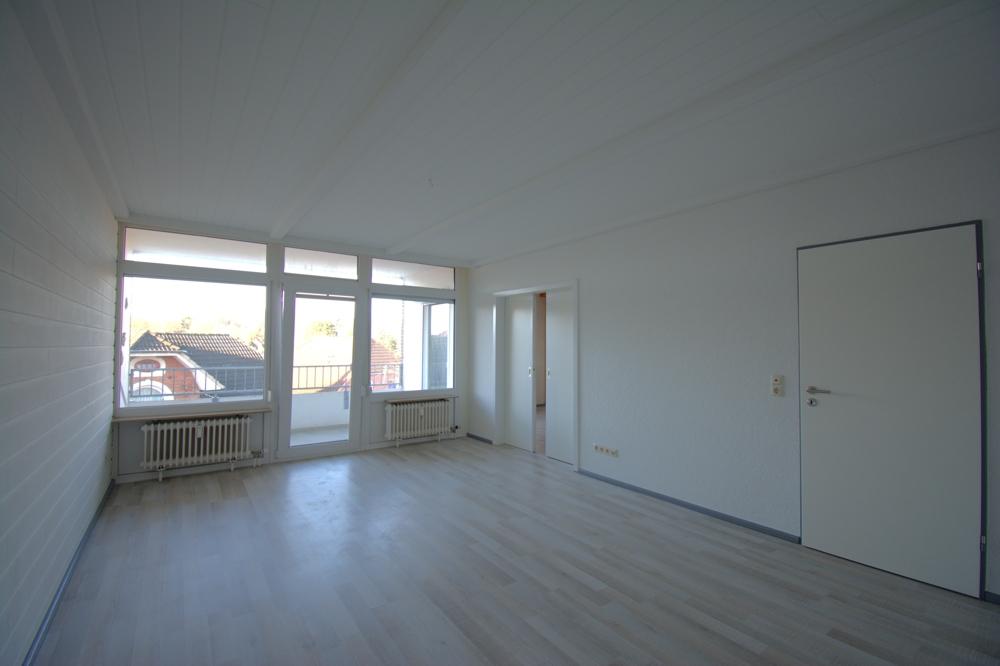 3-Zimmer Wohnung im Herzen von Burg (Dithmarschen) zu vermieten - Photo 1