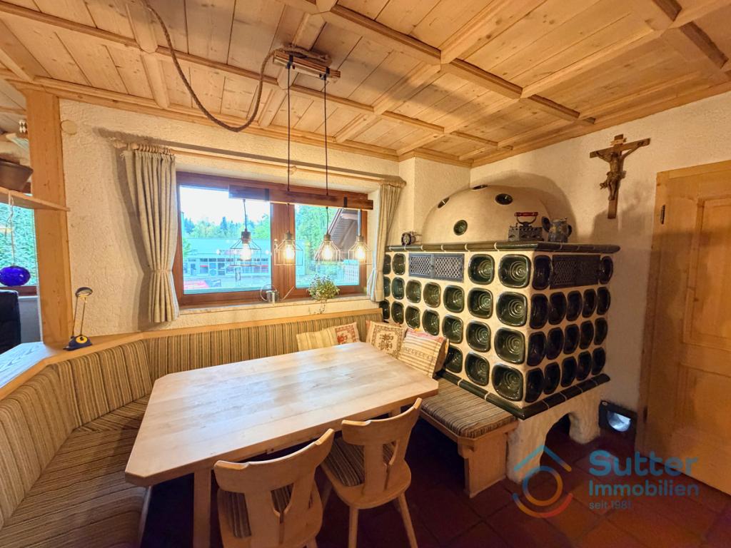 Gepflegte 2 Zimmer-Wohnung mit Einbauküche und zwei Balkonen - Foto 3