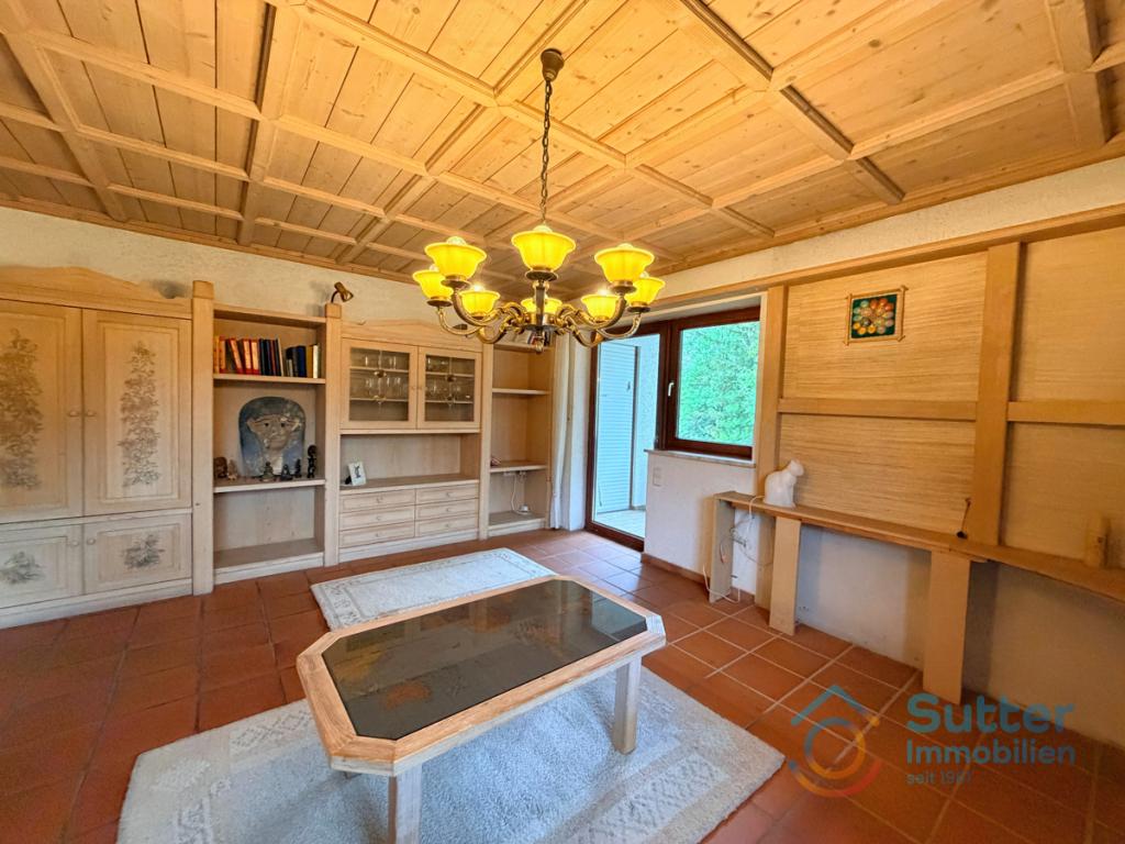 Gepflegte 2 Zimmer-Wohnung mit Einbauküche und zwei Balkonen - Foto 2