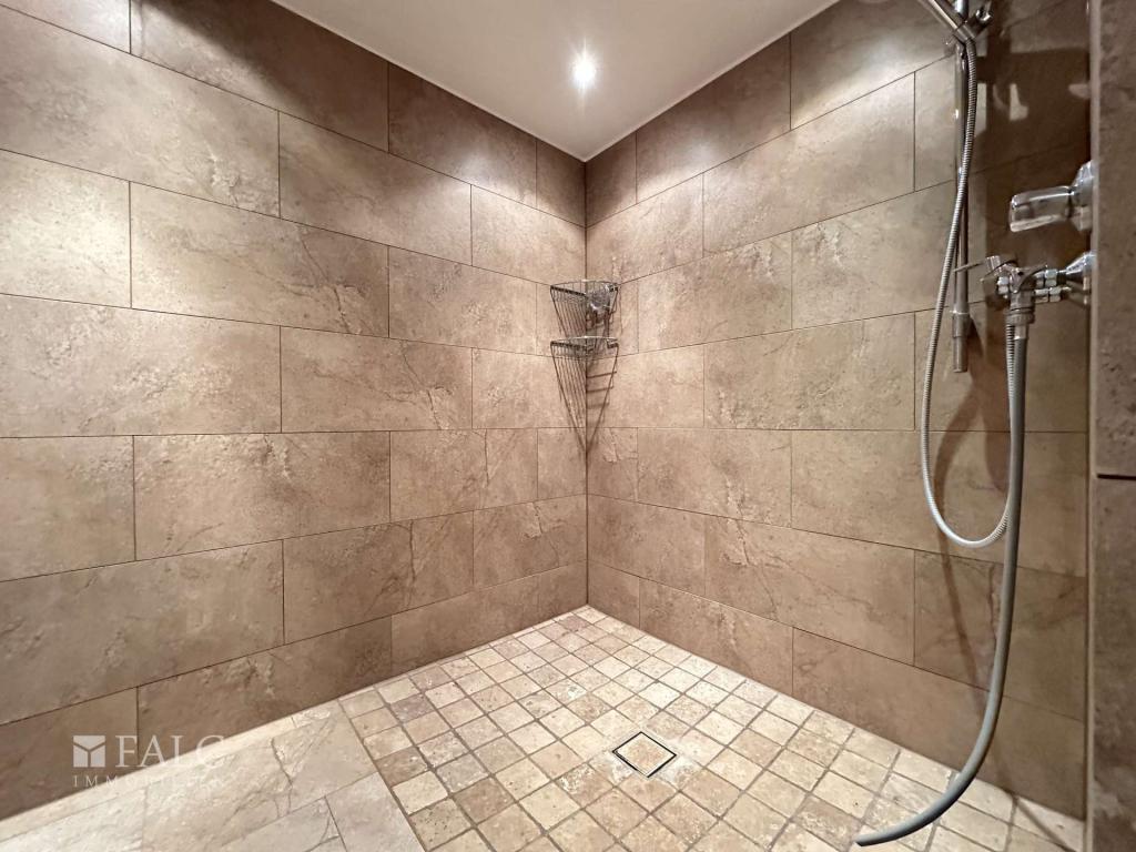 Dusche Keller