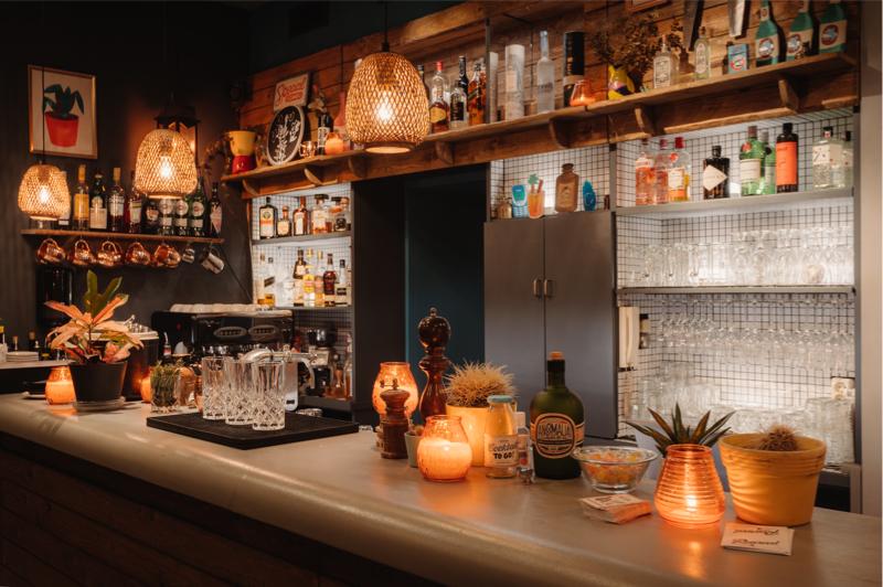 Bar 2