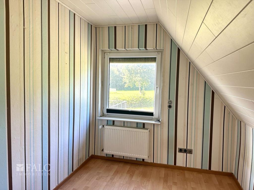 Kind/ Büro OG