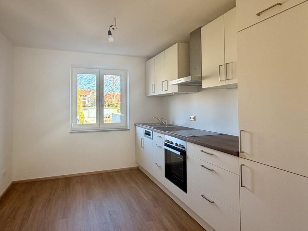 Zentrale Lage. Inkl. Küche. Saniert - Photo 1