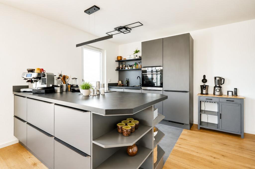 Traumhafte Maisonette-Wohnung nur wenige Gehminuten vom Ortszentrum und der Seepromenade - Foto 4