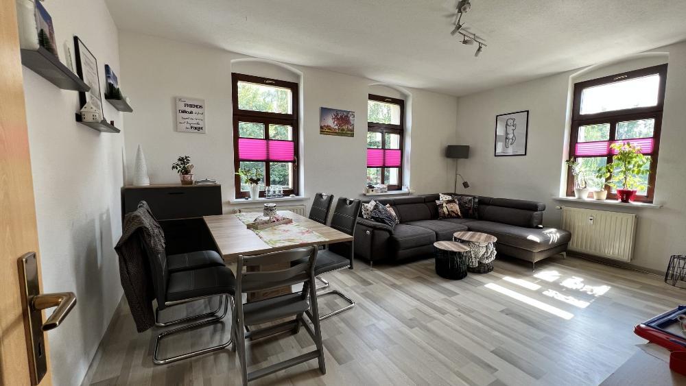 3 Raum-Maisonette-Wohnung ideal für kleine Familie - Stellplatz + Garten am Haus - Photo 1