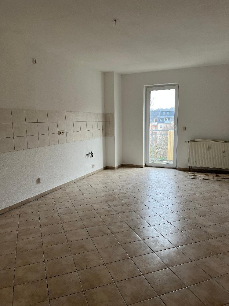 gemütliche 3-Raumwohnung im Dachgeschoss sucht neue Mieter - Foto 1