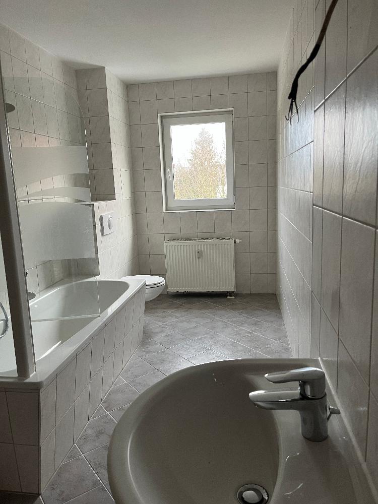 gemütliche 3-Raumwohnung im Dachgeschoss sucht neue Mieter - Foto 2