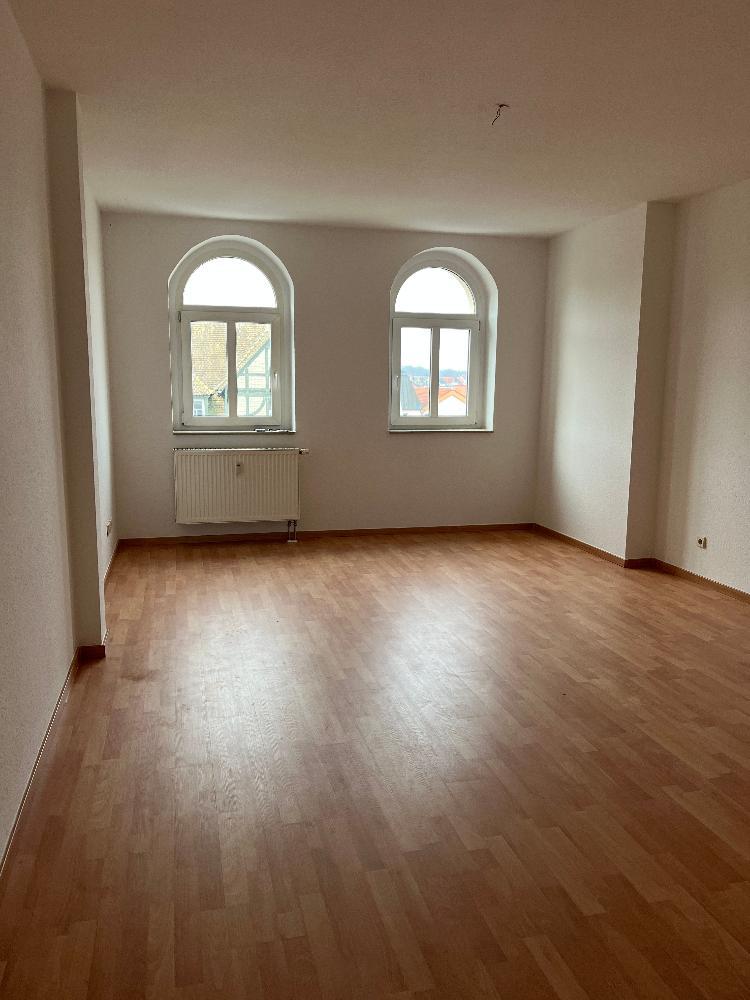 gemütliche 2-Raumwohnung im Dachgeschoss sucht neue Mieter - Foto 1