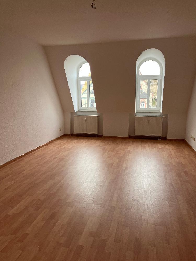 gemütliche 2-Raumwohnung im Dachgeschoss sucht neue Mieter - Foto 2