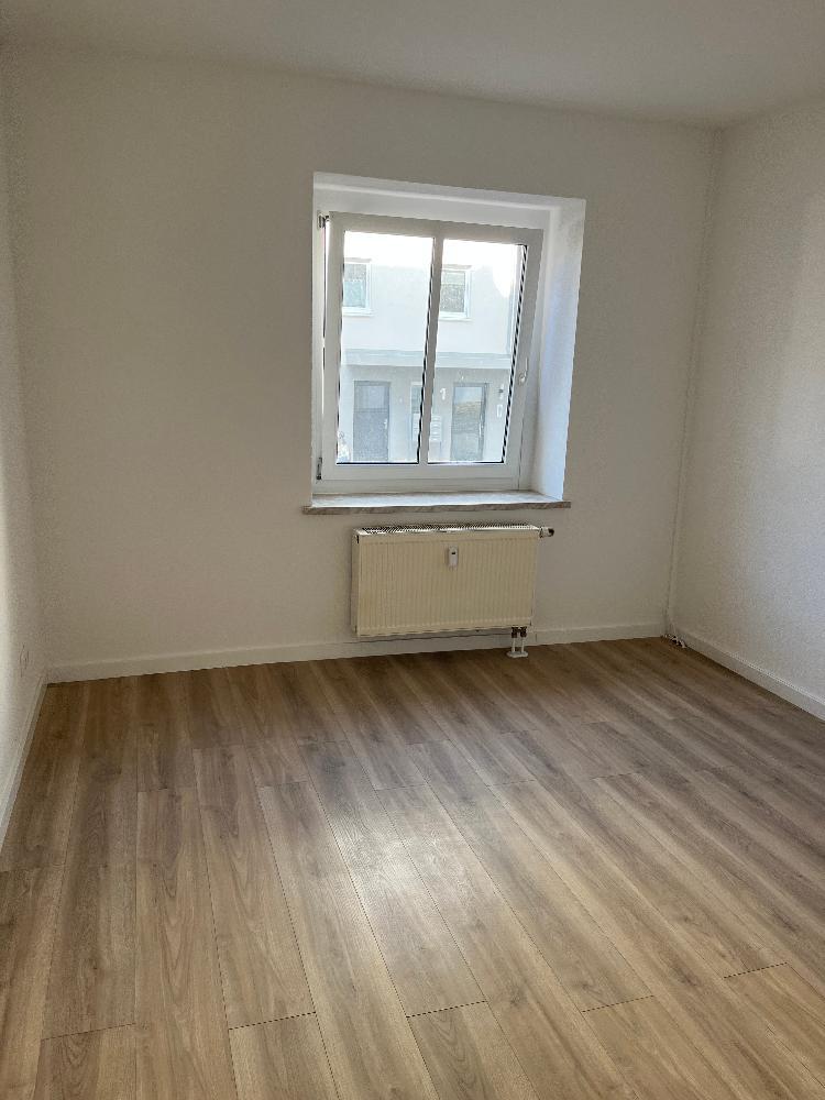 2 Raum Wohnung in ruhiger Lage EG rechts - Foto 1