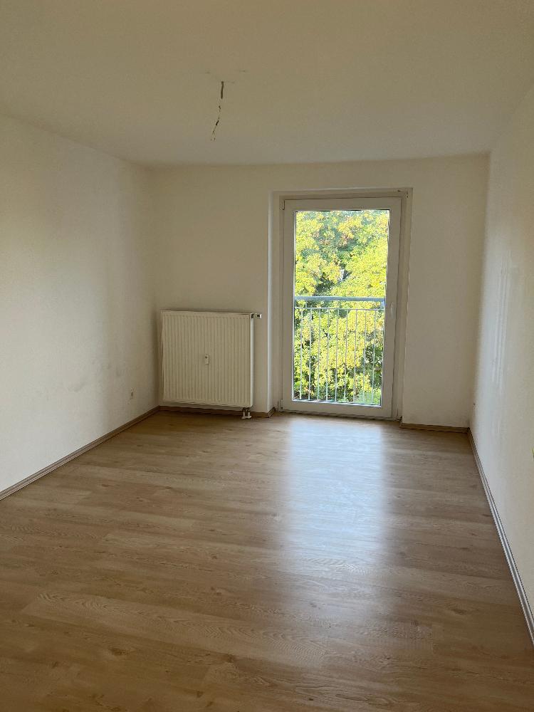 2 Raum Wohnung in ruhiger Lage 1.OG Rechts mit Balkon - Photo 1
