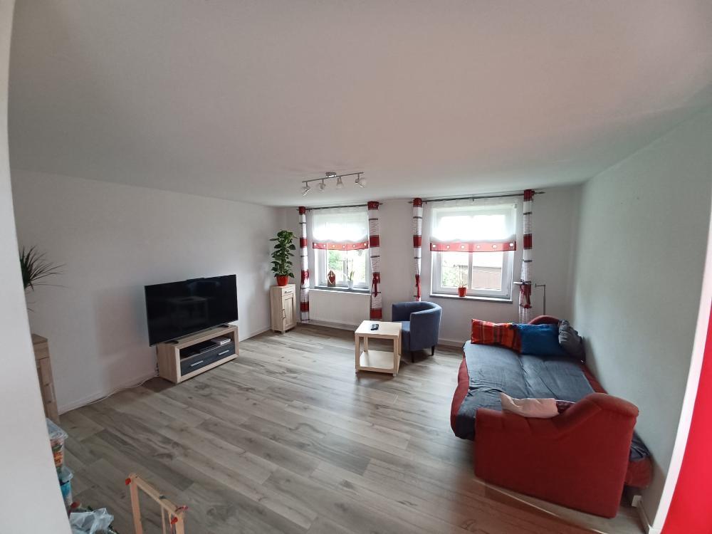 Ruhige lichtdurchflutete 3-Zimmerwohnung mit Balkon - Photo 1