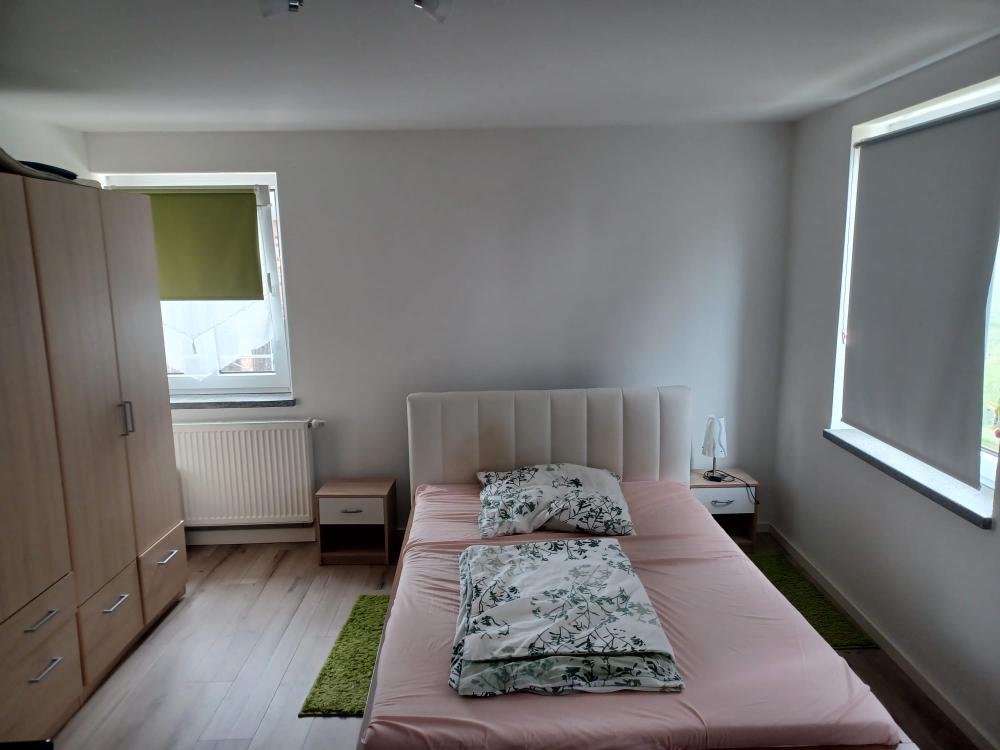 Ruhige lichtdurchflutete 3-Zimmerwohnung mit Balkon - Photo 2