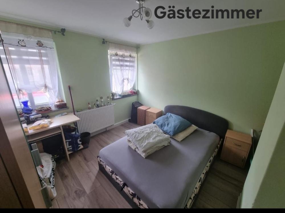 Ruhige lichtdurchflutete 4-Zimmerwohnung mit Balkon - Photo 2