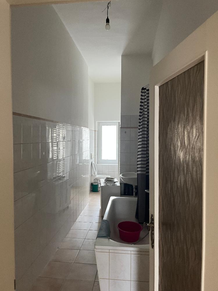 2 Raum Wohnung 1. OG direkt am Lene Voigt Park WG geeignet - Foto 3