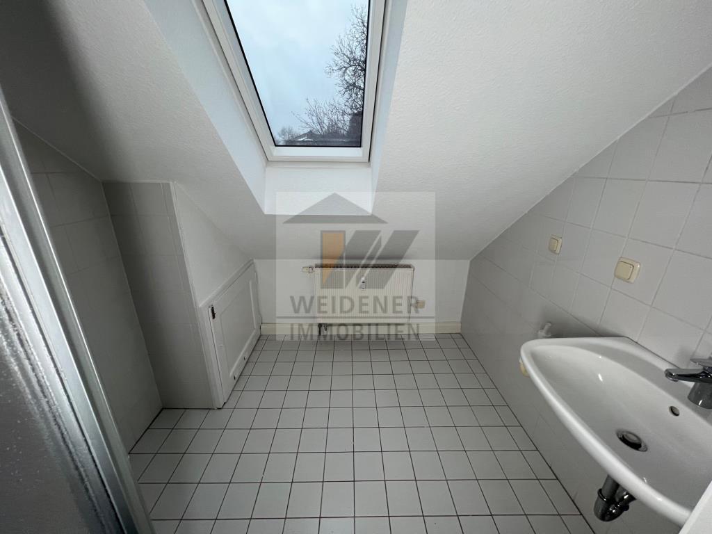 Gemütliche 3 Raum DG Wohnung mit Garten am Haus - unterhalb der Osterburg! - Photo 2