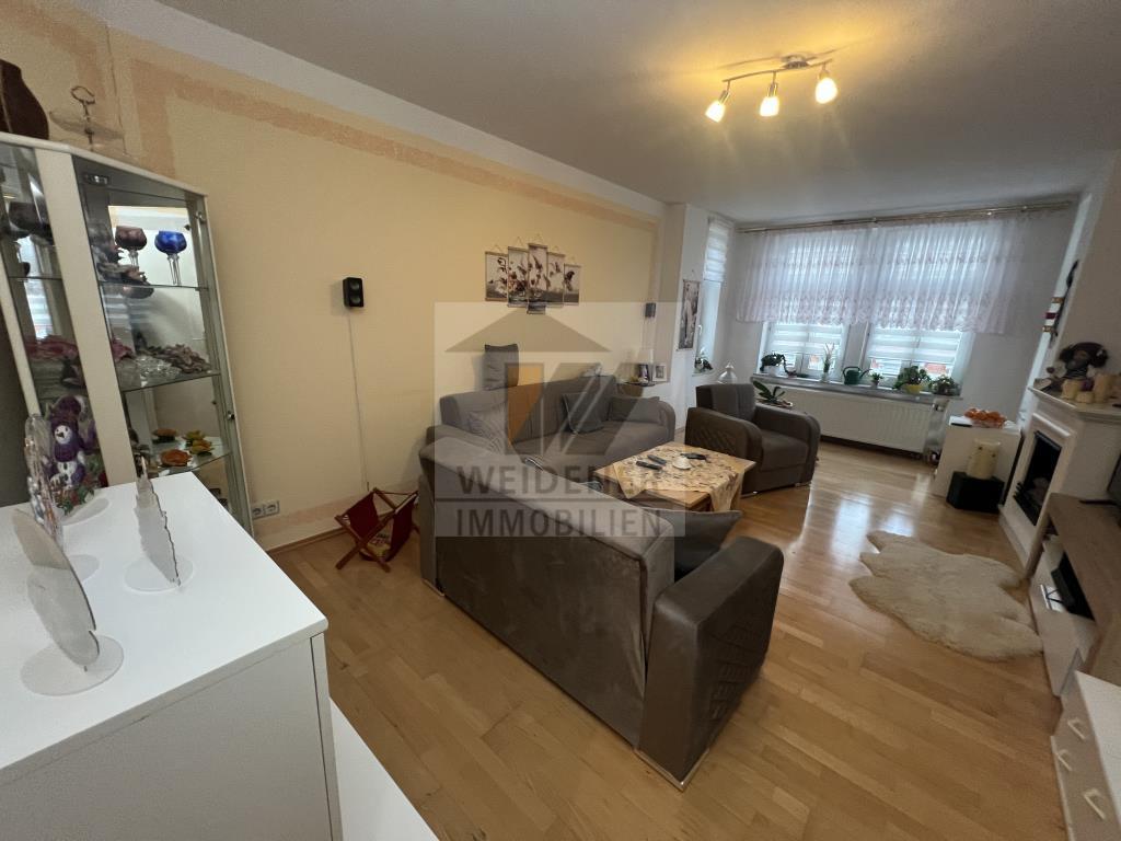 Attraktive DG-Maisonettewohnung in Gera Untermhaus nahe dem Küchengarten und Hofwiesenpark! - Photo 1