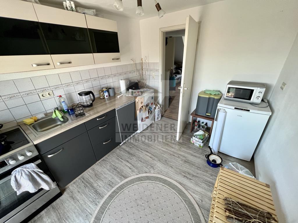 1,5 Raum-DG-Whg. mit Balkon und Aufzug in Innenstadtnaher Lage - Nähe Südbahnhof und Arcarden. - Photo 1