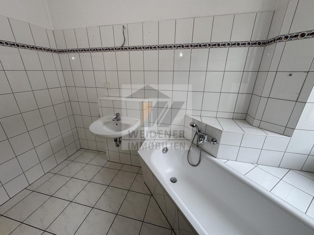 Tierparkseite-Debschwitz! Großzügige 3-Raum Wohnung mit großem Balkon! - Photo 3