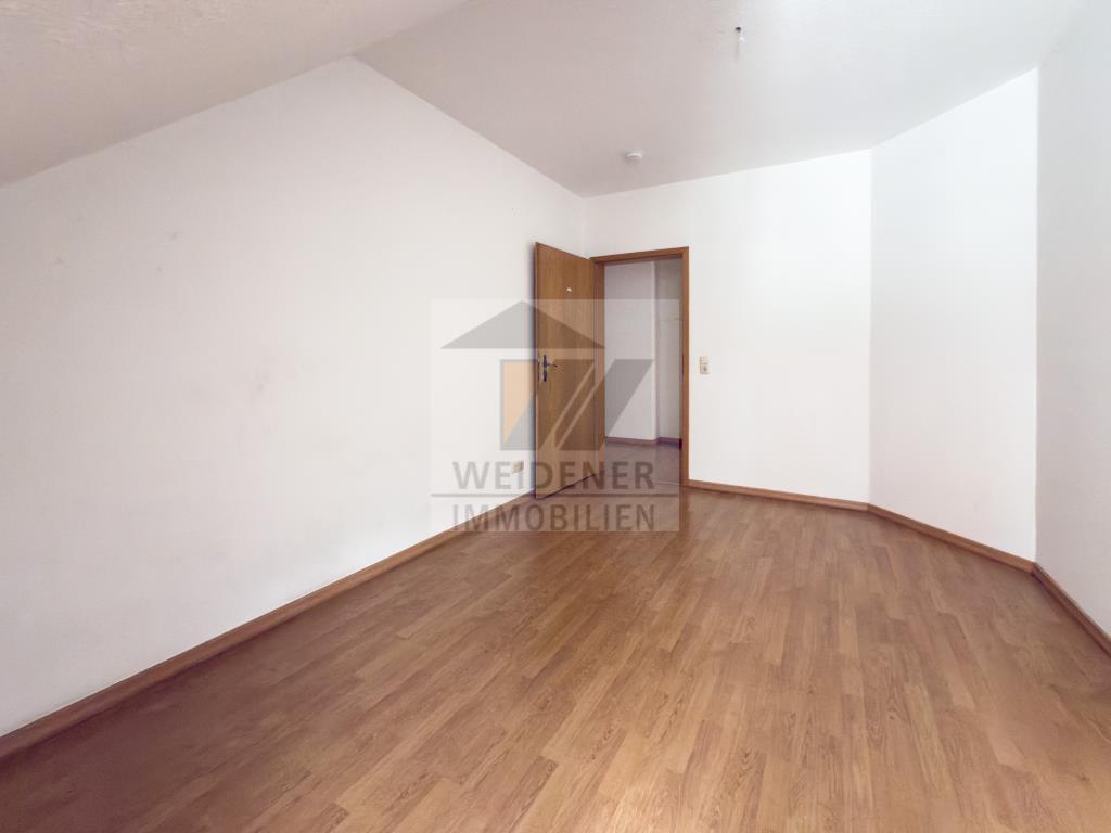 Wohnen in der Innenstadt! 3-Raum Wohnung im Dachgeschoss. - Photo 3