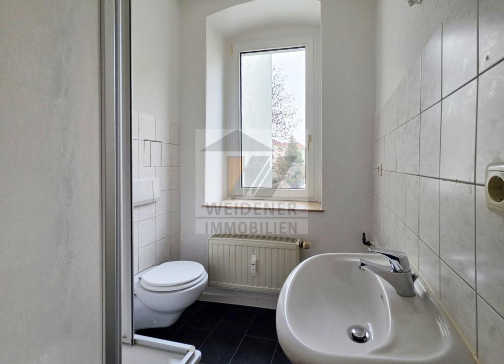 Modernisierte 2-Raum Wohnung mit Dusche! Neuer Fußboden! - Photo 5