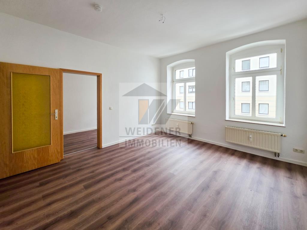 Modernisierte 2-Raum Wohnung mit Dusche! Neuer Fußboden! - Photo 1