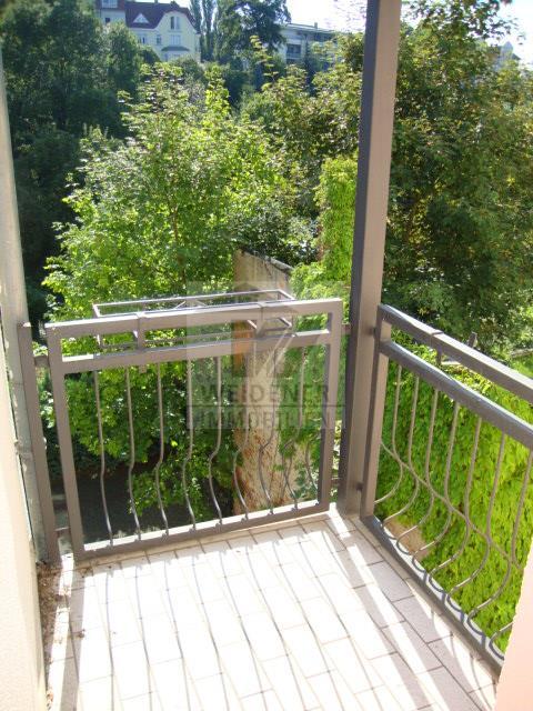 möblierte 2-Zimmer-Wohnung mit Balkon nahe des Zentrums! - Foto 3