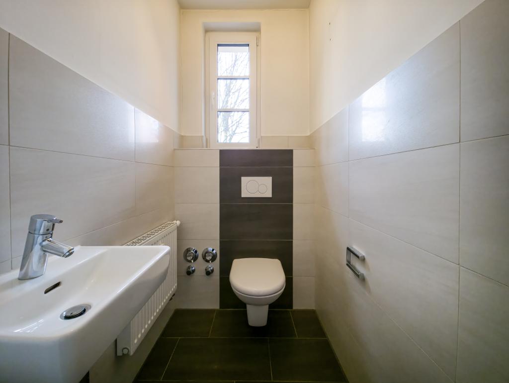 Exklusives Wohnen: 3-Raum Eigentumswohnung mit Balkon und Aufzug! - Foto 3