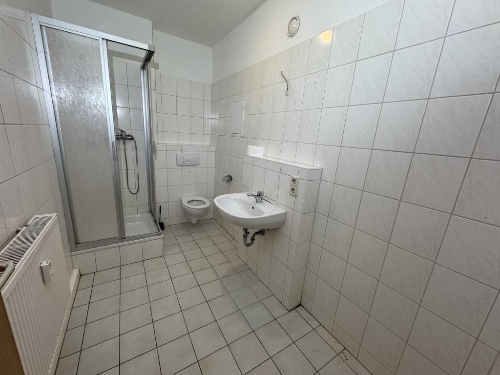 helle 2-Raum-Wohnung mit Wintergarten und Blick ins Grüne: in Gera-Bieblach! - Photo 3